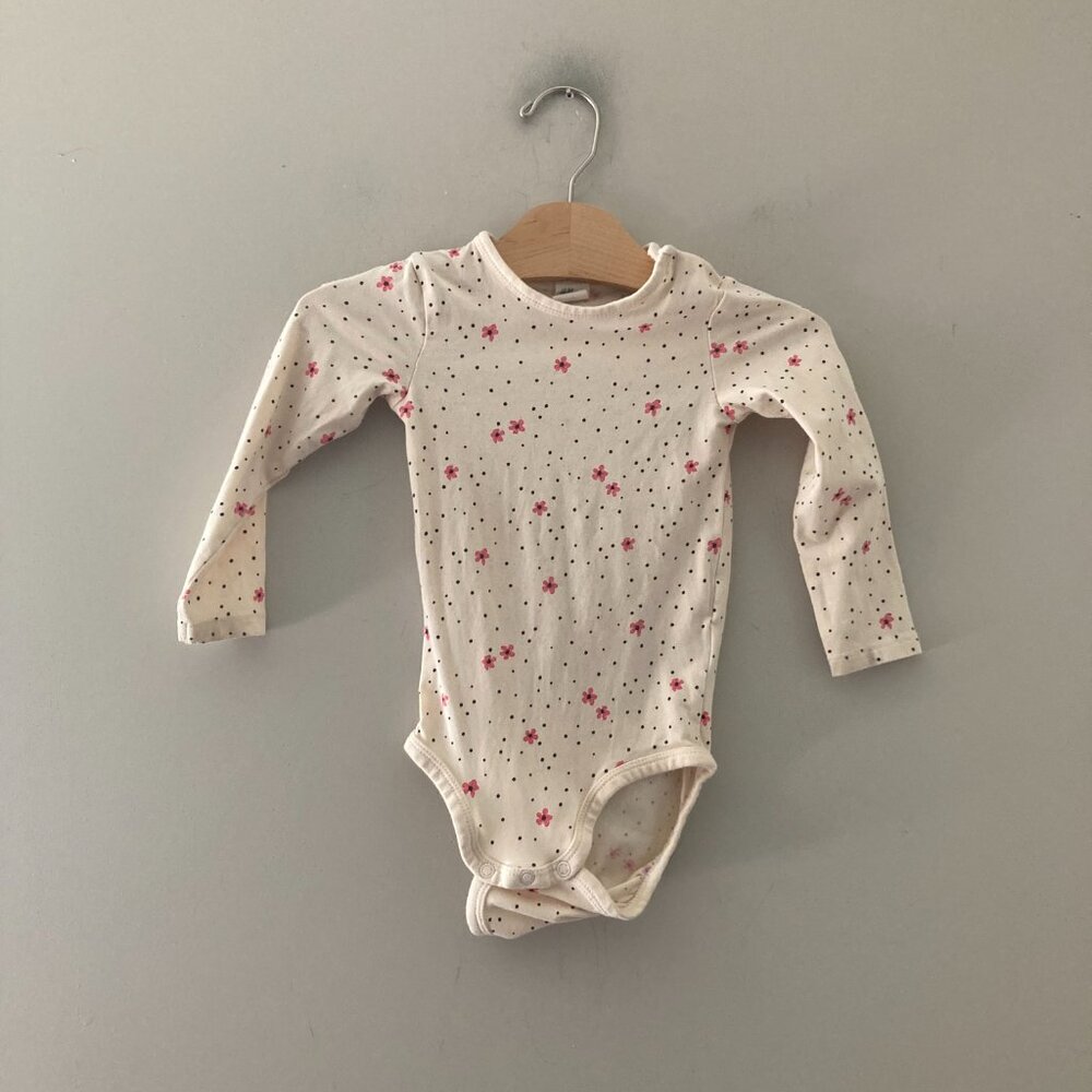 $7 ADD ON H&M flower bodysuit Janie and Jack Zara‎ Baby Gap Hanna Andersson